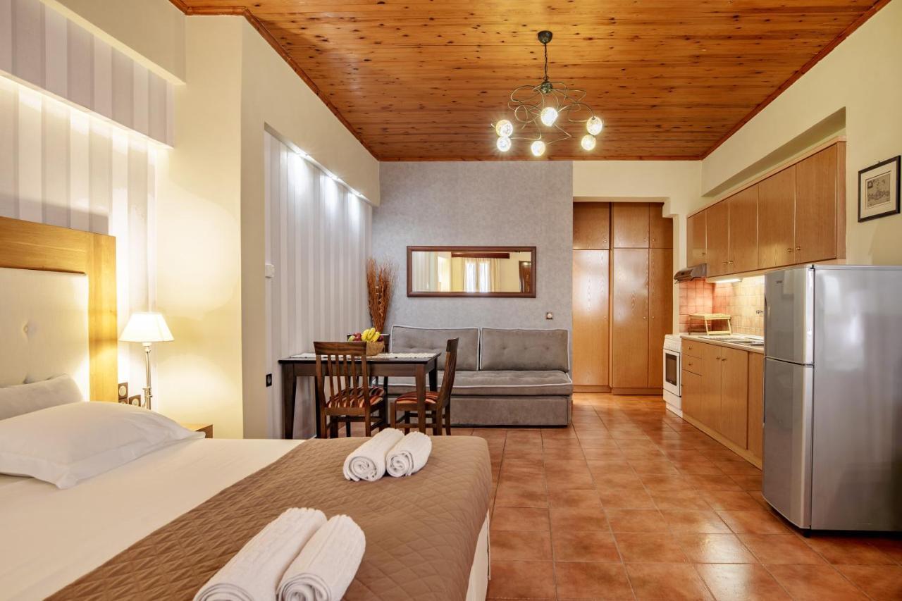Annaview Apartments & Suites ปลาเกียส ภายนอก รูปภาพ