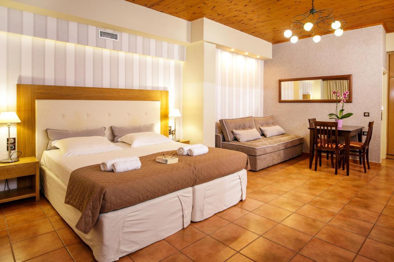 Annaview Apartments & Suites ปลาเกียส ภายนอก รูปภาพ
