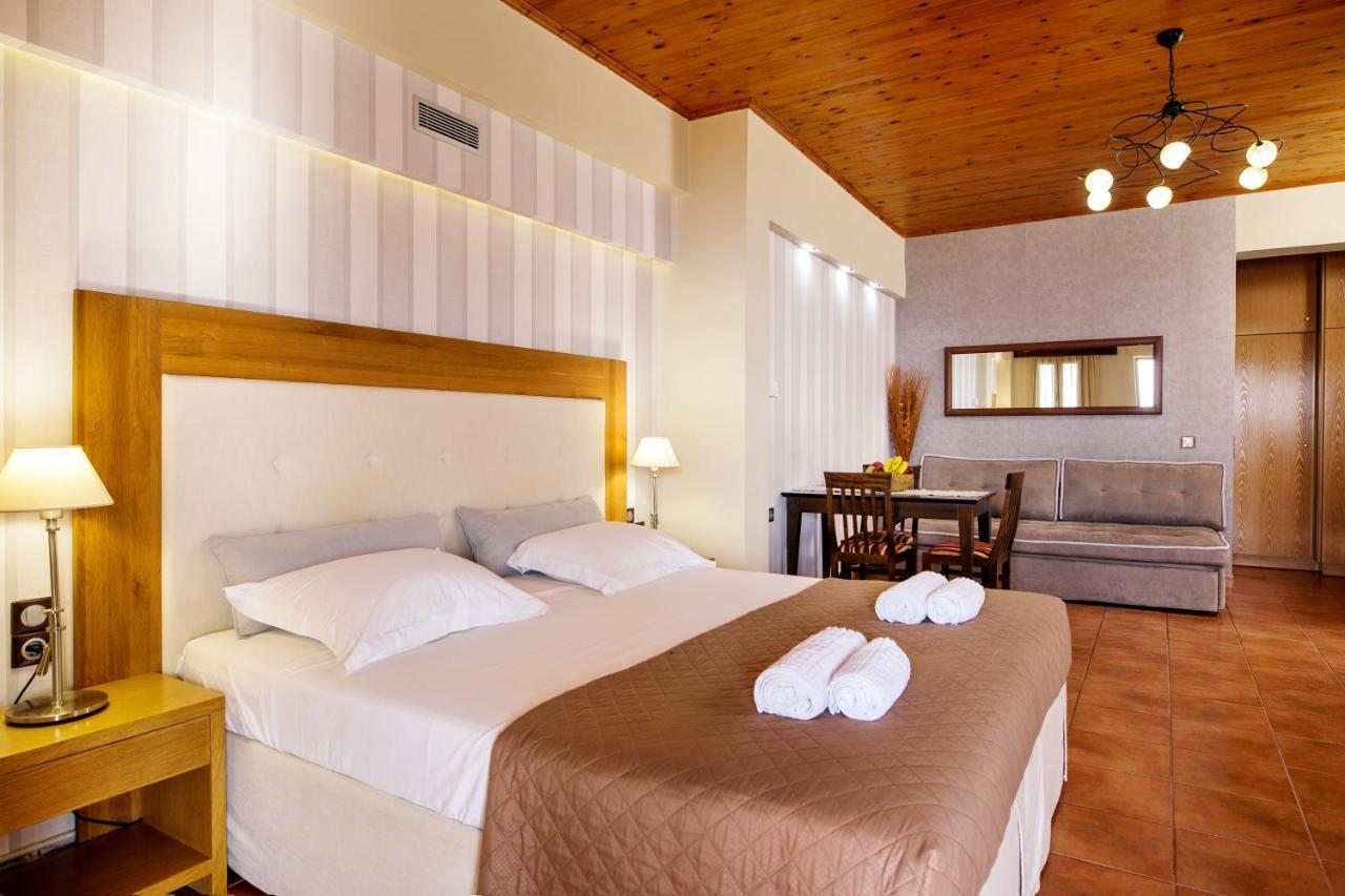 Annaview Apartments & Suites ปลาเกียส ภายนอก รูปภาพ
