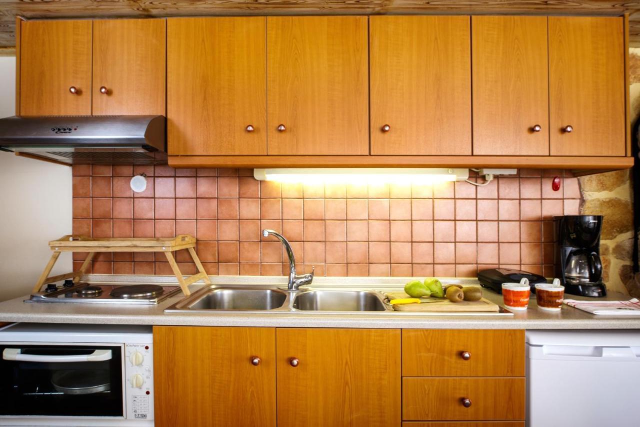 Annaview Apartments & Suites ปลาเกียส ภายนอก รูปภาพ
