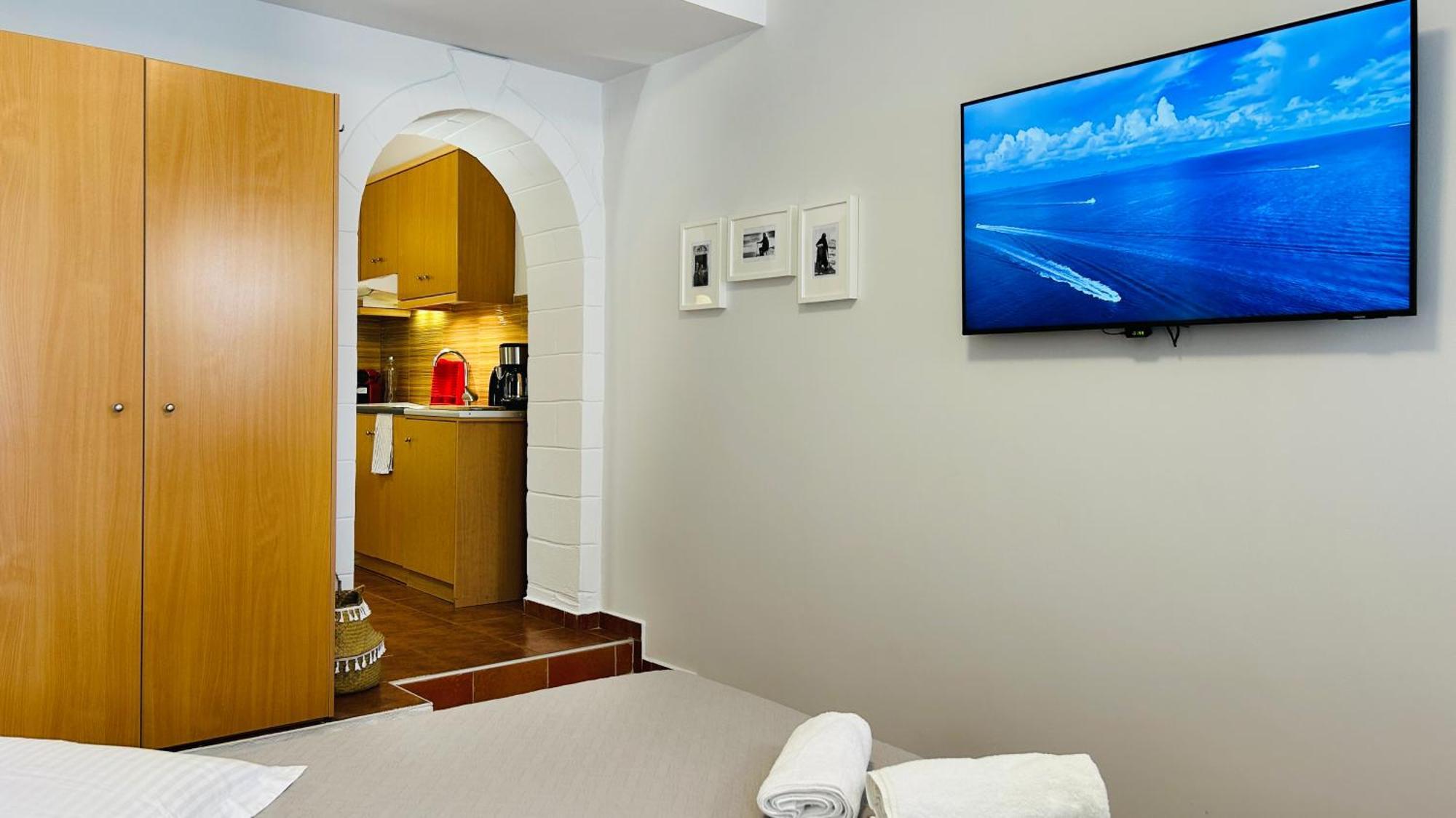 Annaview Apartments & Suites ปลาเกียส ห้อง รูปภาพ